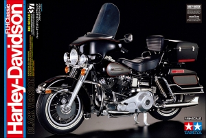 Tamiya 16037 1/6 Harley-Davidson FLH Classic "Black Version"