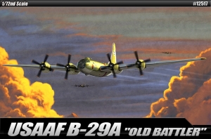 Academy 12517 1/72 B-29A "Old battler" 1944