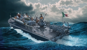 Italeri 5608 1/35 M.A.S. 568 4a Serie