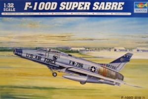 Trumpeter 02232 1/32 F-100D Super Sabre