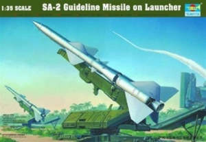 Trumpeter 00206 1/35 SA-2 Guideline (S-75 Dvina) Missile on Launcher